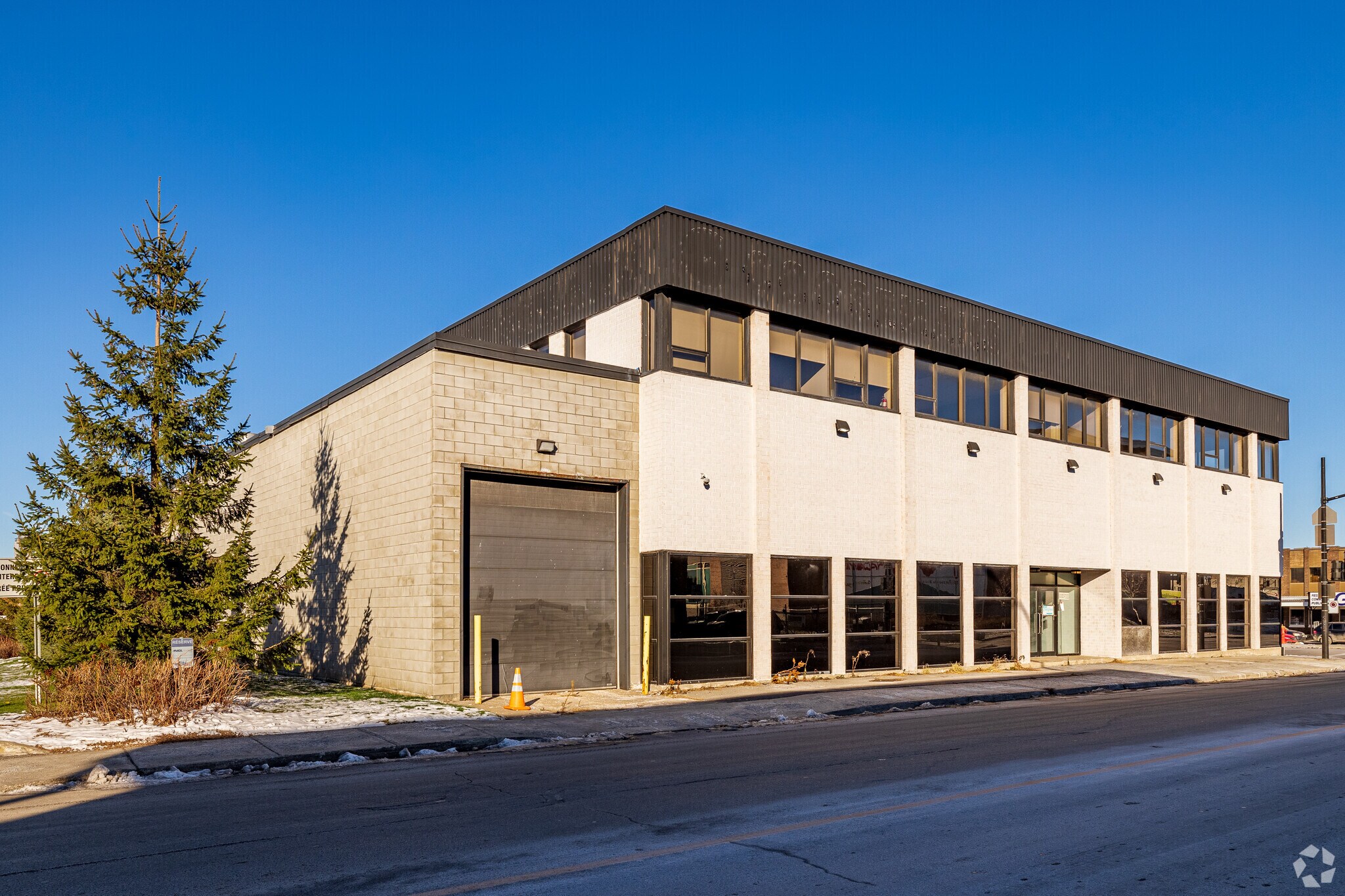 1605-1615 Rue De Beauharnois O, Montréal, QC for sale Building Photo- Image 1 of 1