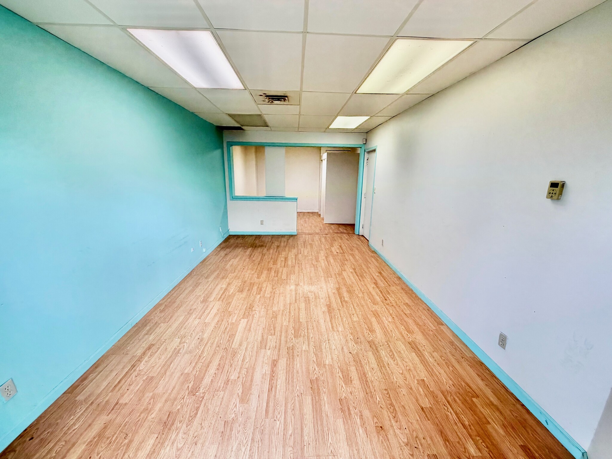 71 Baldwin Ave, Paia, HI for lease Interior Photo- Image 1 of 3