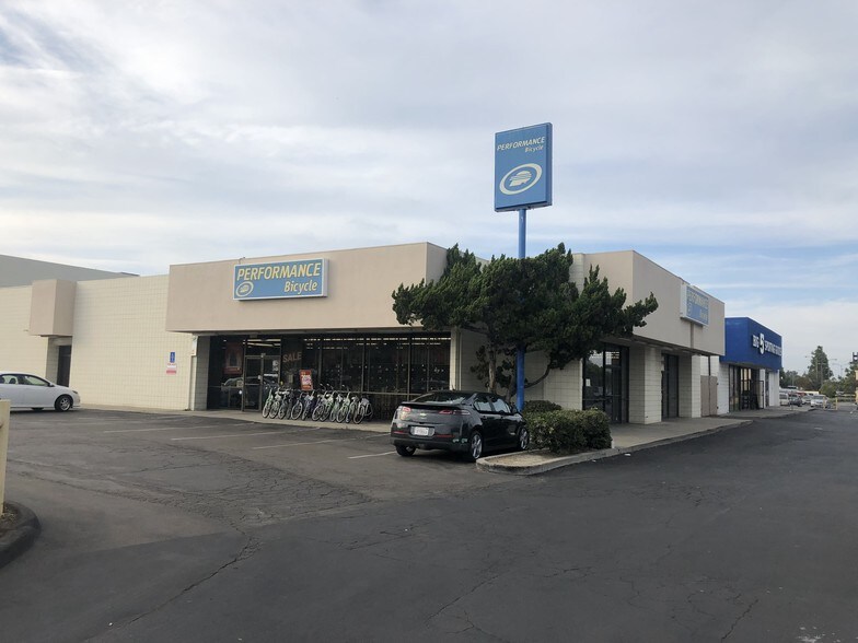 7730 Ronson Rd, San Diego, CA for lease - Building Photo - Image 3 of 5