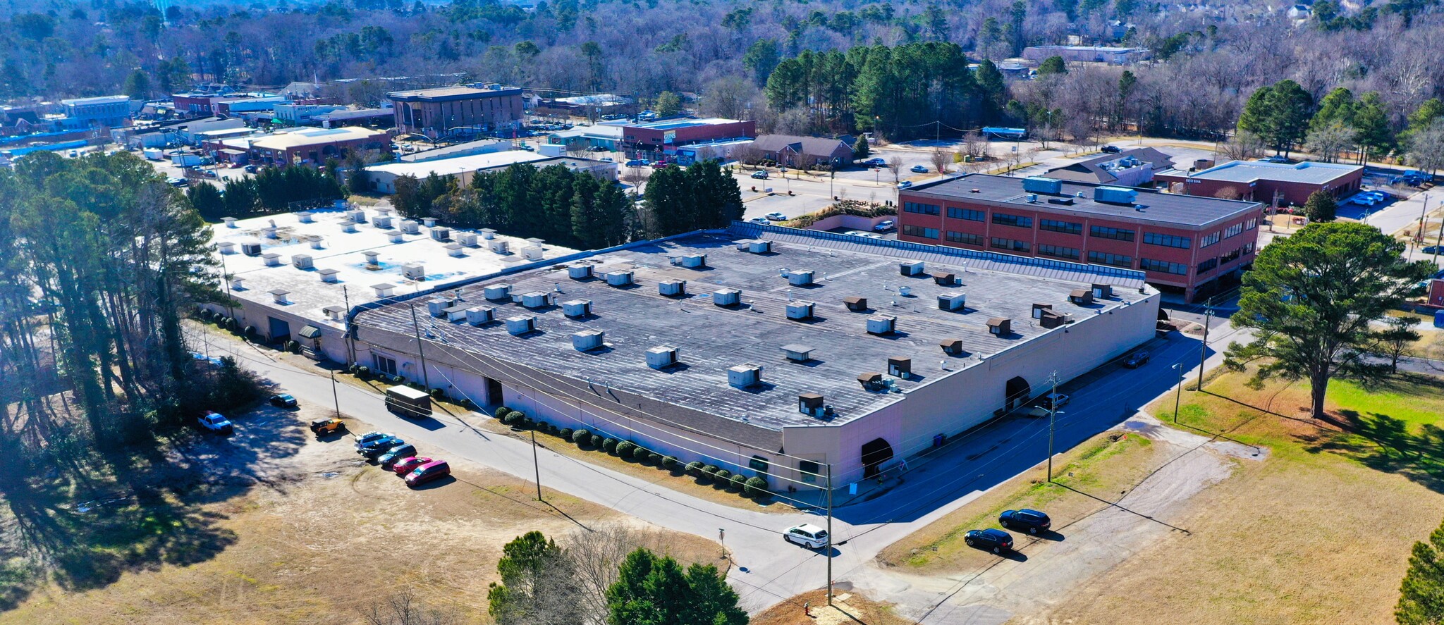 112-118 Jones St, Fuquay Varina, NC for lease Building Photo- Image 1 of 11