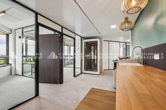 35-39 Boulevard Romain Rolland, Montrouge for lease Interior Photo- Image 2 of 11