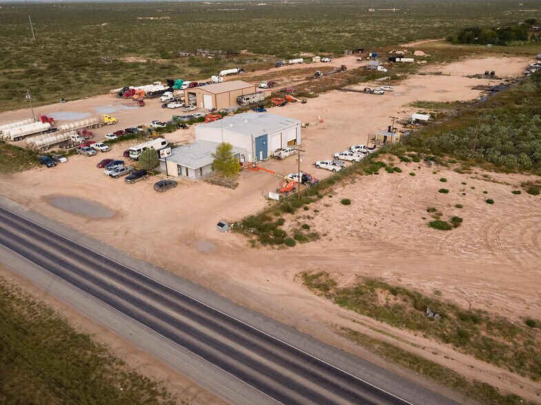 2043 W State Highway 302, Kermit, TX 79745