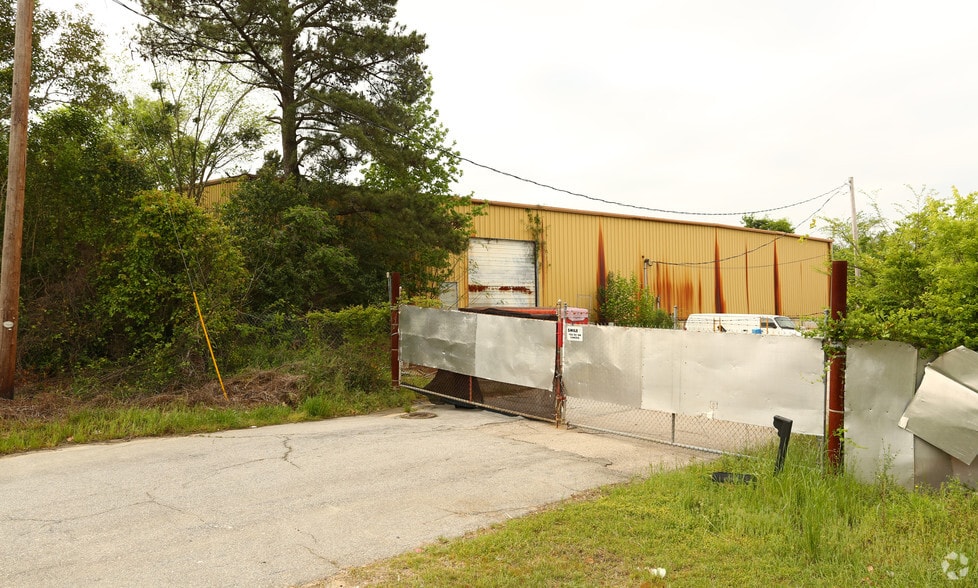 700 Granby Ln, Columbia, SC for lease - Primary Photo - Image 1 of 8