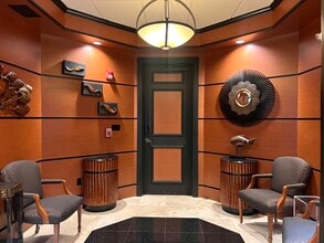 9010 Strada Stell Ct, Naples, FL for lease Building Photo- Image 2 of 16