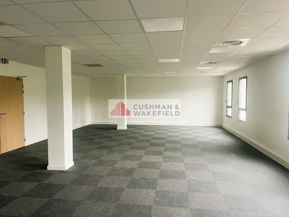 Location Bureaux 96 m² à 417 m² - Photo 1