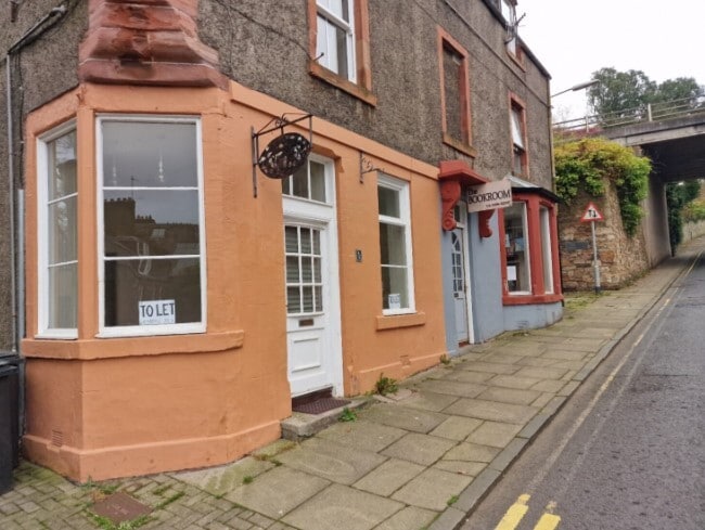 1 Scotts Pl, Melrose for sale Primary Photo- Image 1 of 1