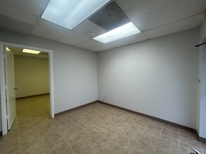 10330-10372 NW 55th St, Sunrise, FL for lease Building Photo- Image 1 of 8