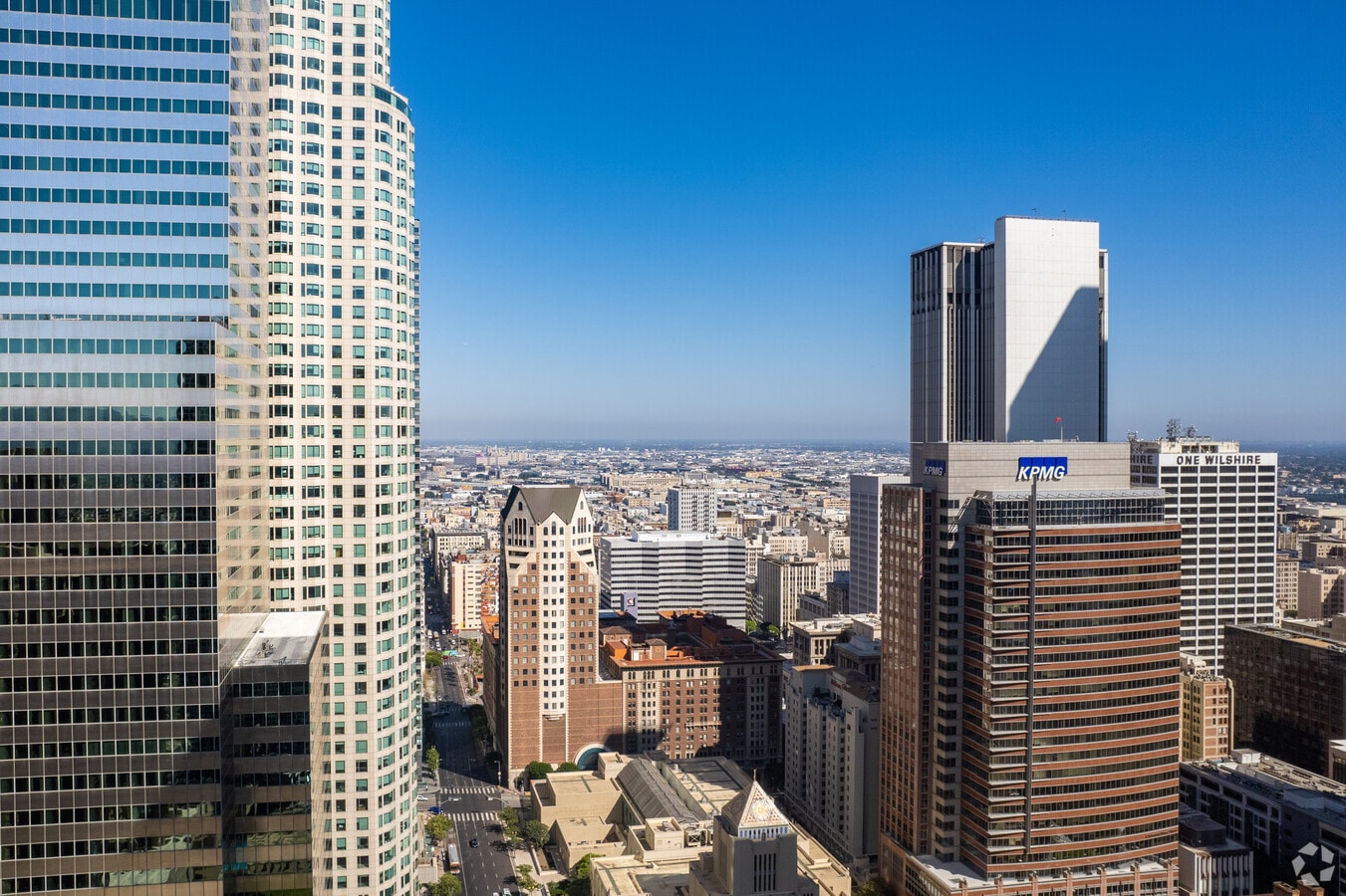 500 S Grand Ave, Los Angeles, CA 90071 Biltmore Tower