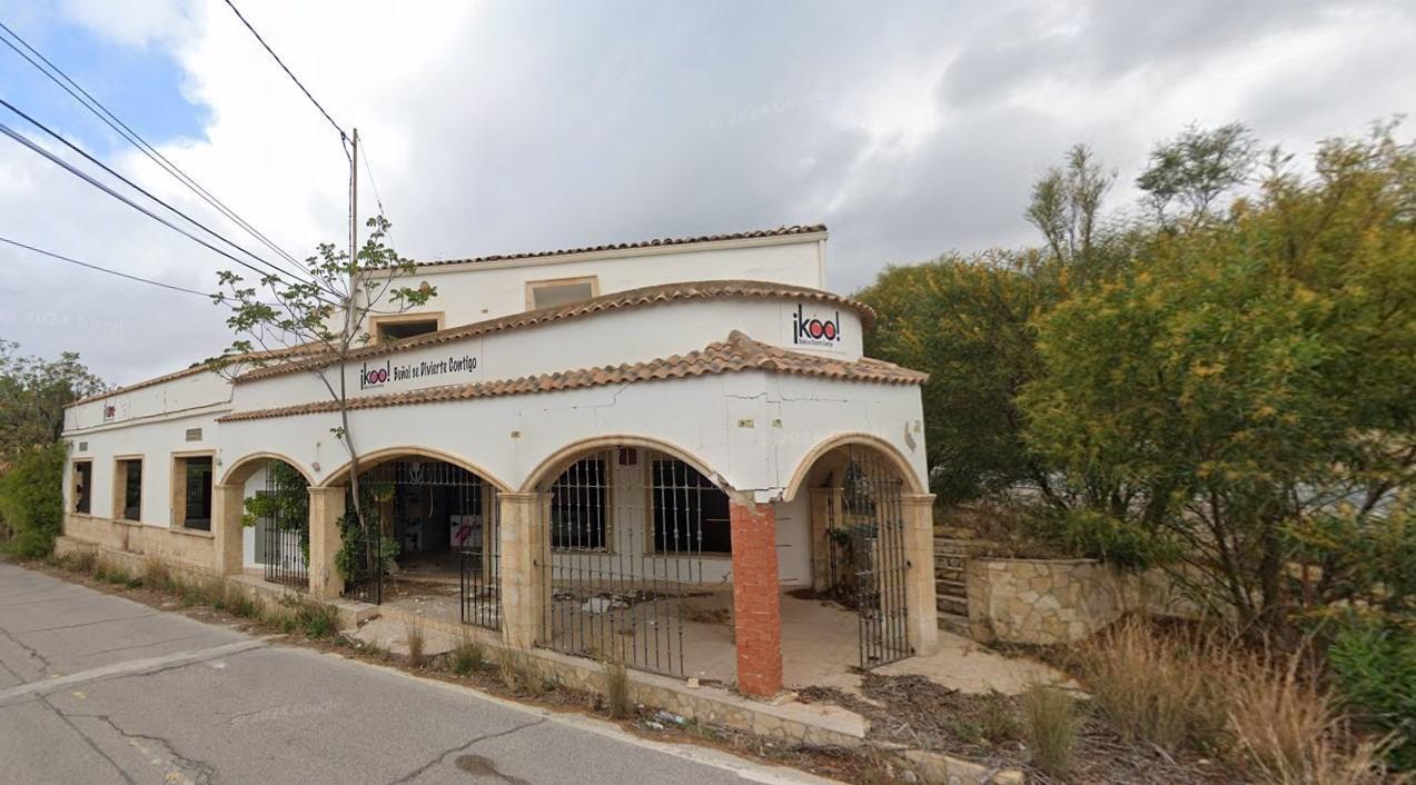 Retail in Buñol for sale Building Photo- Image 1 of 4