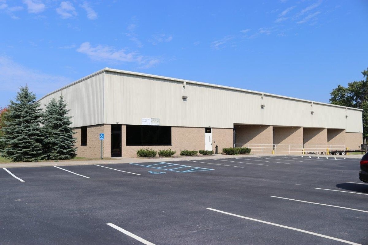 650 Airport Pl, Muskegon, MI for sale Building Photo- Image 1 of 1