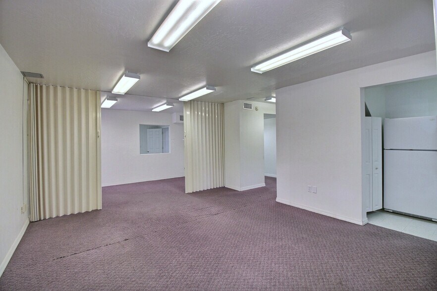 5805 Wagon Wheel Ln, Lakeside, AZ for sale - Interior Photo - Image 3 of 8