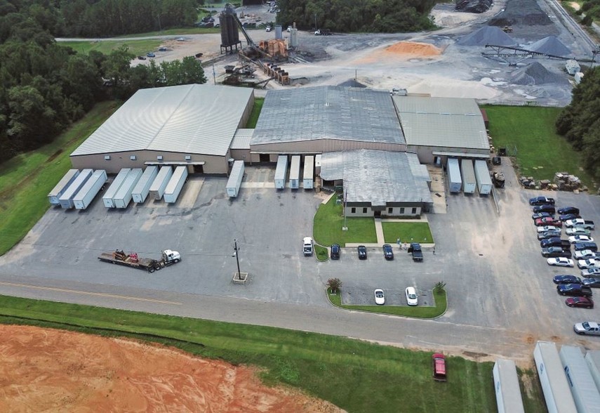 14840 Industrial Dr, Bay Minette, AL for sale - Primary Photo - Image 1 of 1