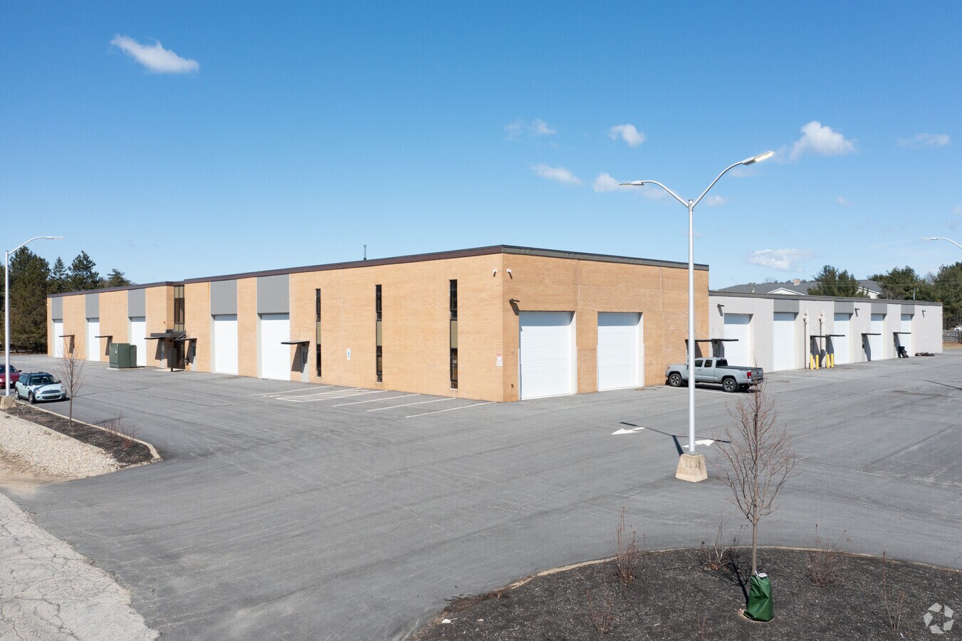 100 Tri City Rd, Somersworth, NH 03878