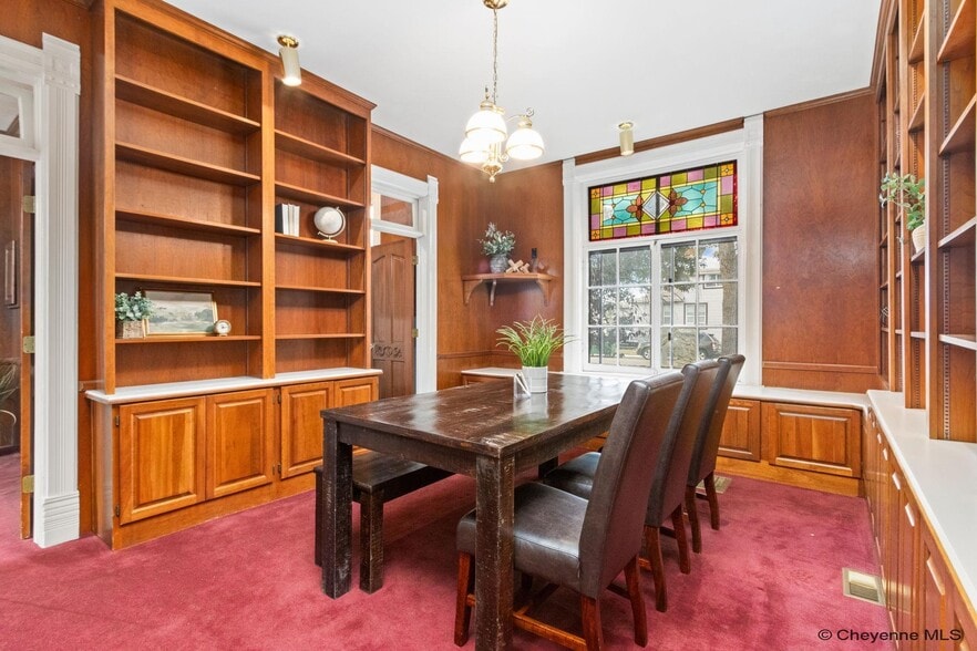 2103 Evans Ave, Cheyenne, WY for lease - Building Photo - Image 2 of 15