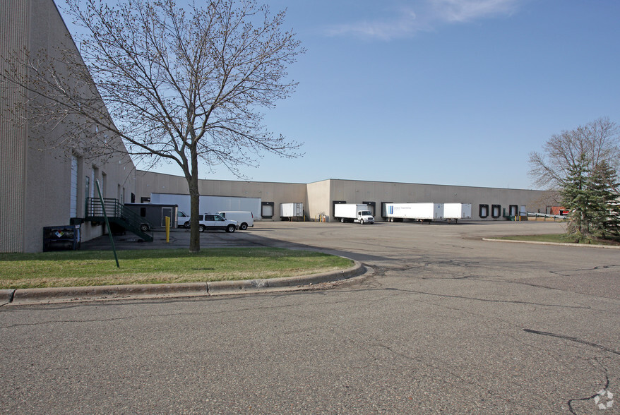 980 Lone Oak Rd, Eagan, MN for lease - Building Photo - Image 3 of 5