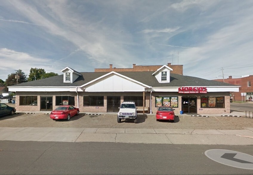 1 Main St N, Navarre, OH for sale - Building Photo - Image 1 of 1