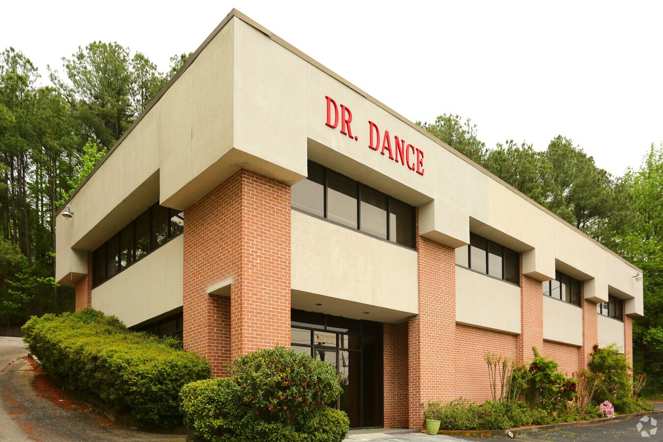 2721 Green Springs Hwy, Birmingham, AL 35209