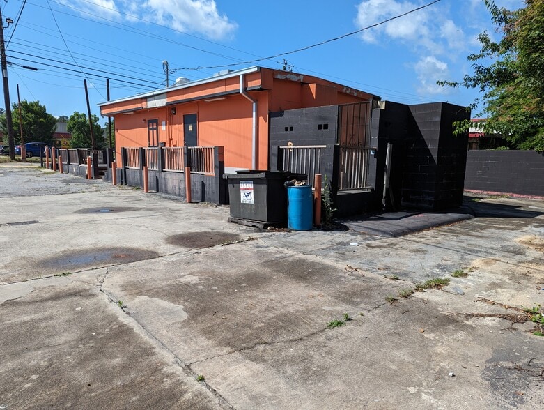 3189 Mercer University Dr, Macon-Bibb, GA for sale - Primary Photo - Image 1 of 1