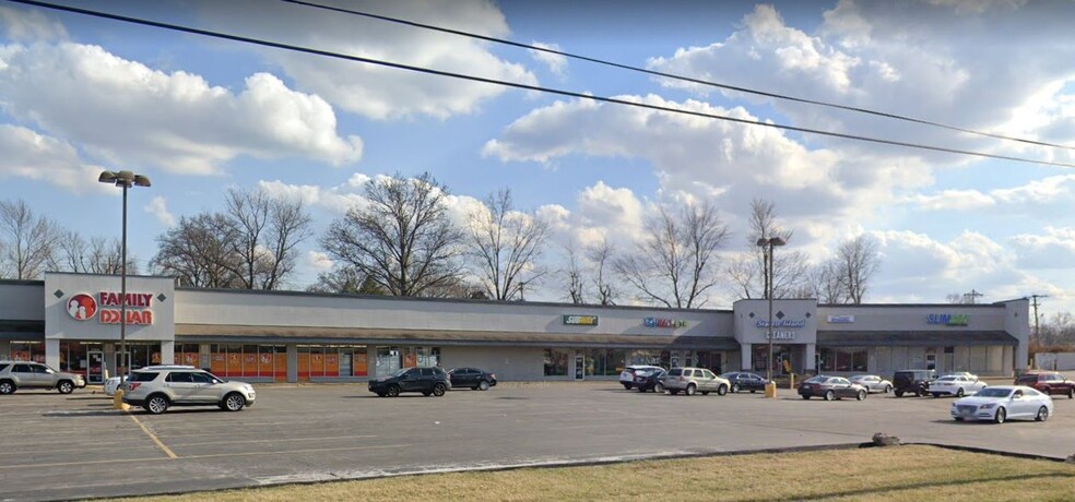 2520-2800 N Highway 67, Florissant, MO for lease - Building Photo - Image 2 of 4