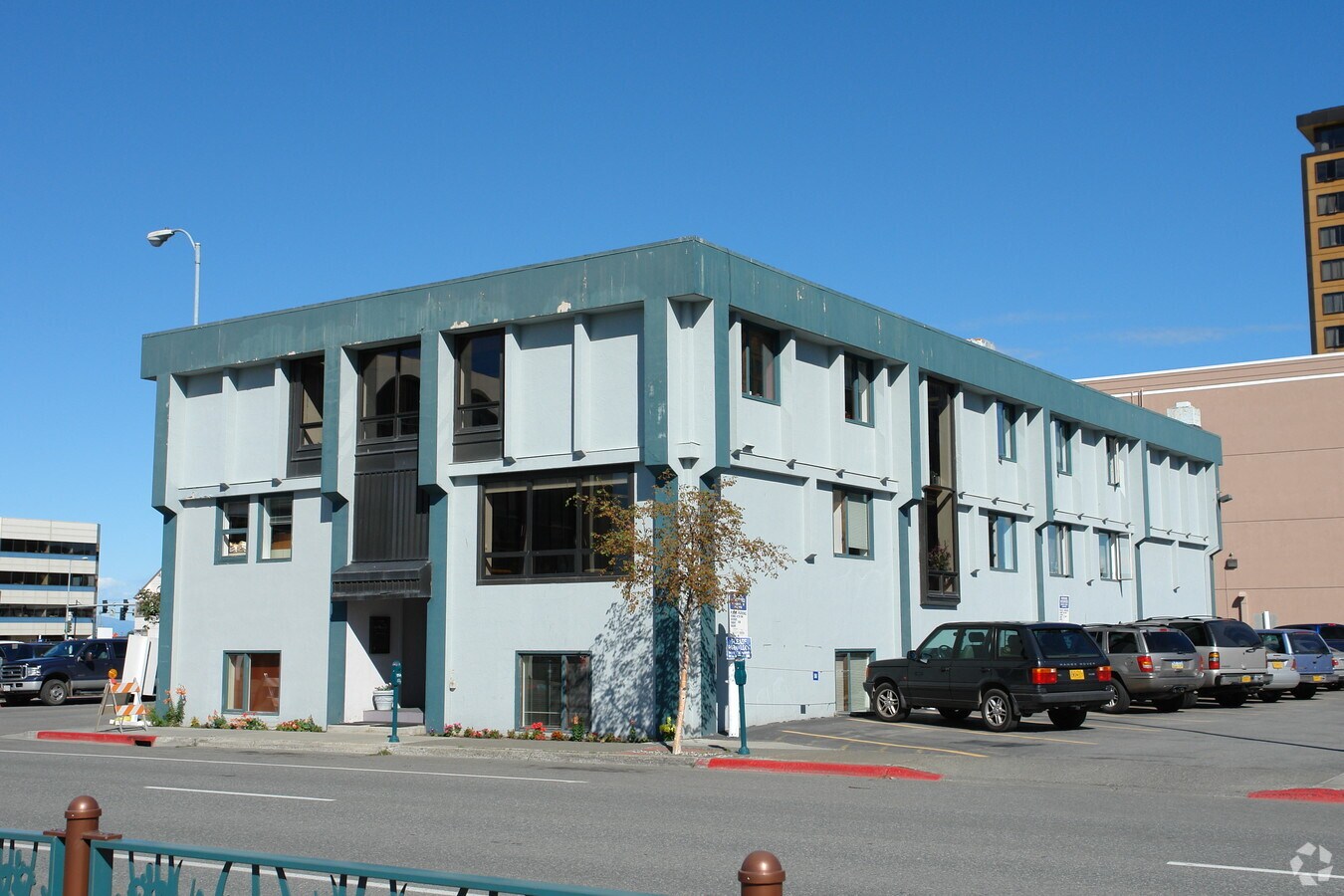 943 W 6th Ave, Anchorage, AK, 99501 Office Space For Lease