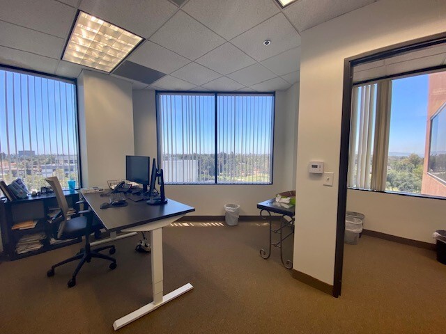 4300 Long Beach Blvd, Long Beach, CA for lease Interior Photo- Image 1 of 6