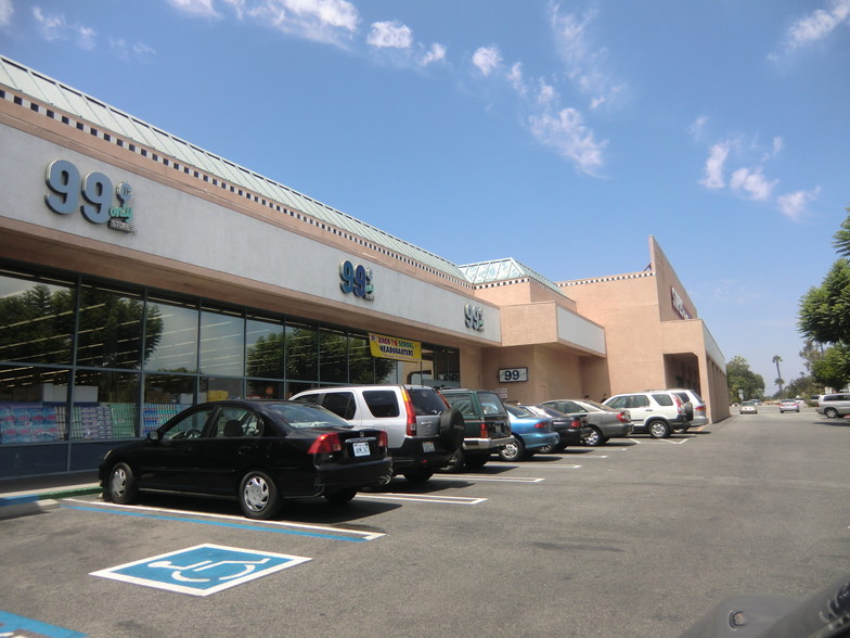 13011-13133 Harbor Blvd, Garden Grove, CA for lease - Building Photo - Image 2 of 2