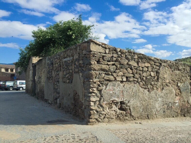 Land in Buitrago del Lozoya, Madrid for sale - Building Photo - Image 2 of 7