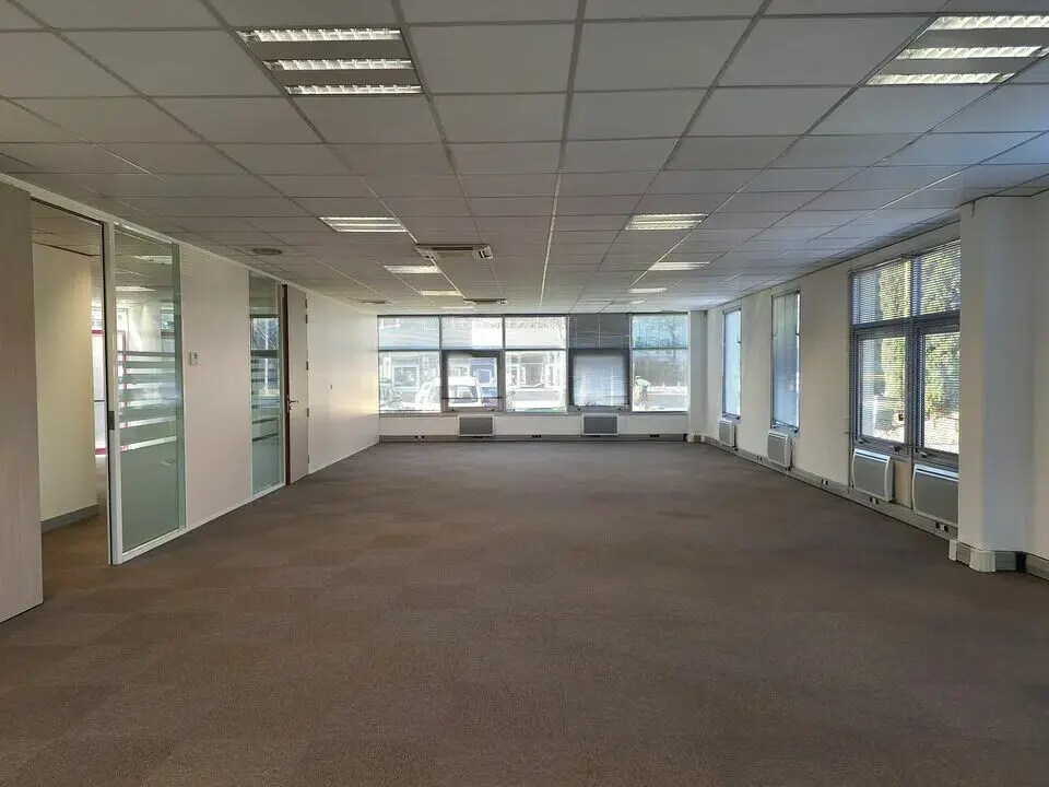 View Photo