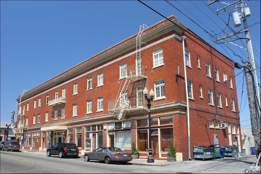 216-220 Linden Ave, South San Francisco, CA for lease - Building Photo - Image 2 of 5