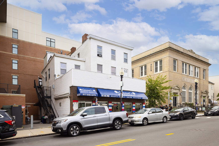 272 Meridian St, East Boston, MA for sale - Building Photo - Image 3 of 11