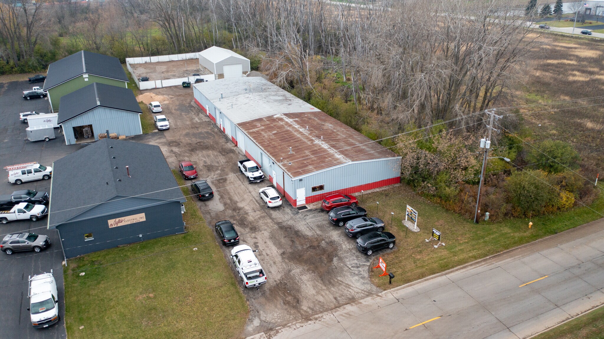 139 E Packer Ave, Oshkosh, WI for sale Building Photo- Image 1 of 1