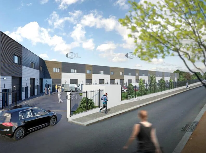 Flex in Épinay-sur-Seine for lease - Building Photo - Image 1 of 5
