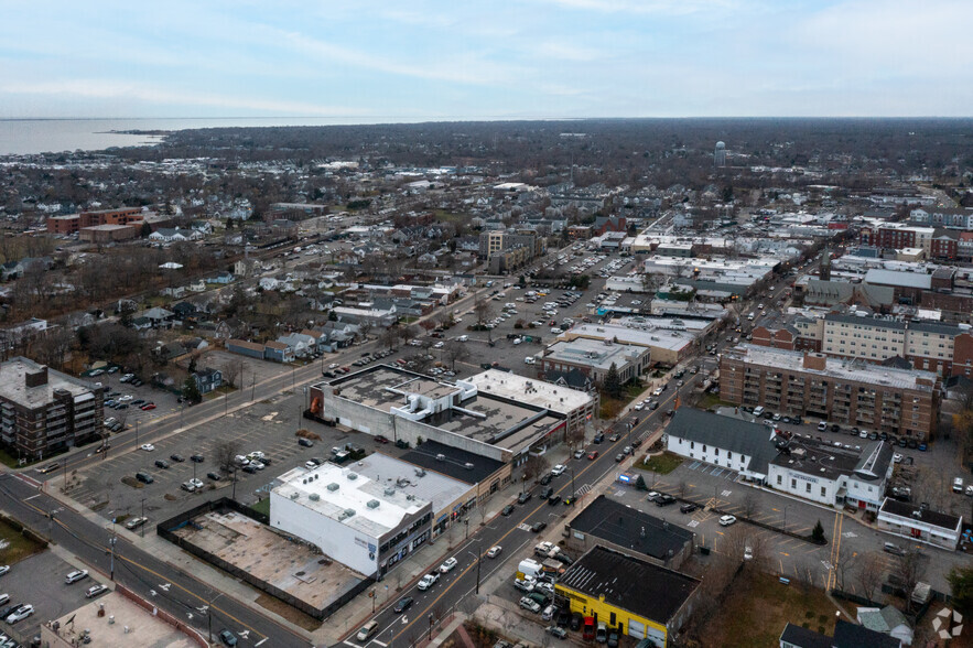 196 E Main St, Patchogue, NY for sale - Aerial - Image 1 of 1