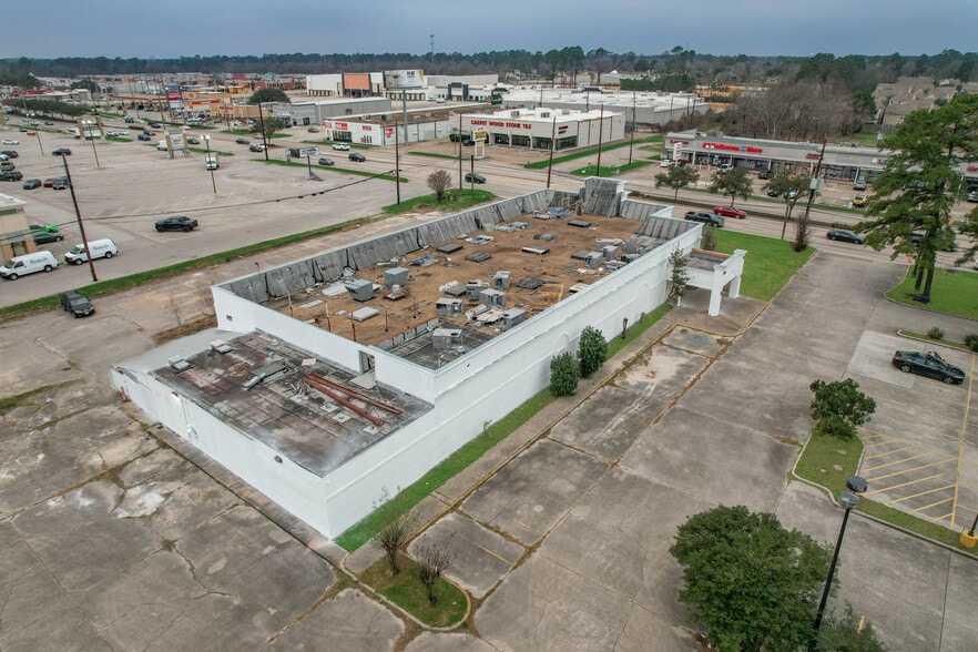 2103 Cypress Creek Pky, Houston, TX for sale - Building Photo - Image 2 of 20