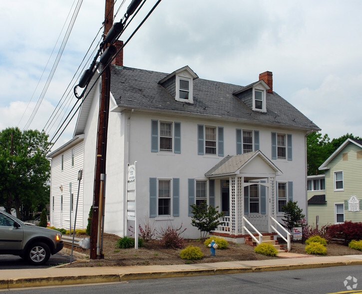 24 E Pennsylvania Ave, Bel Air, MD 21014