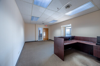 9930 Derby Ln, Westchester, IL for lease Building Photo- Image 1 of 5