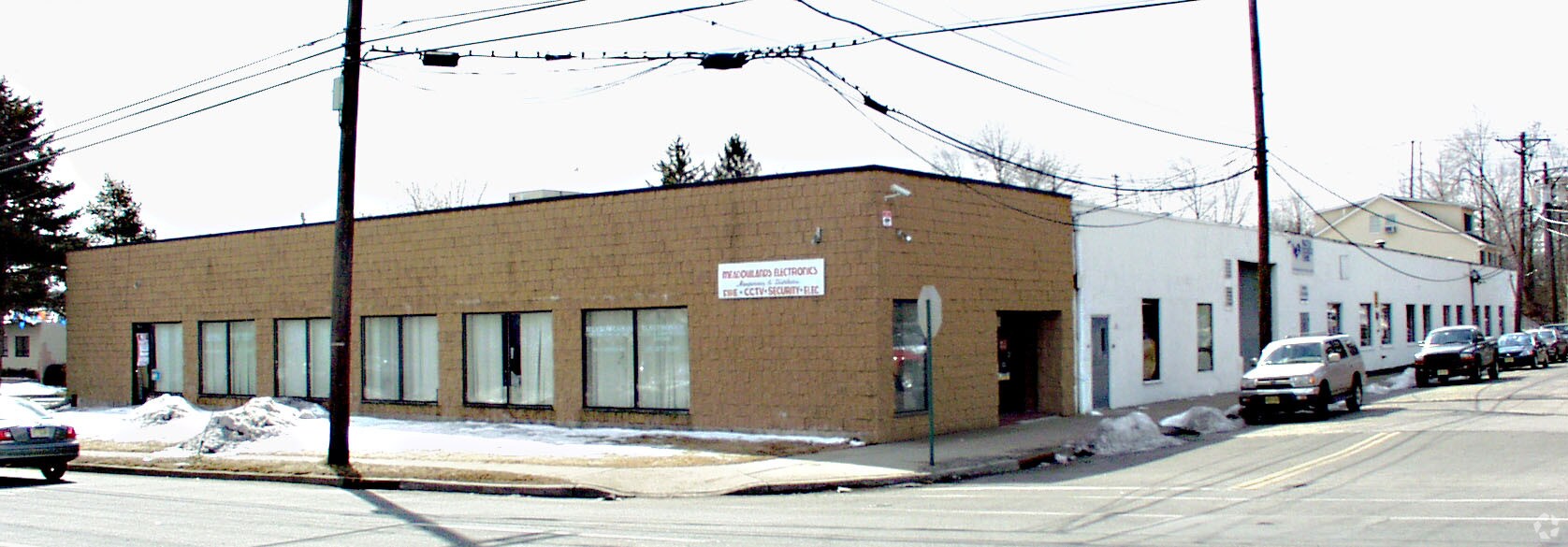 195 Allwood Rd, Clifton, NJ 07012