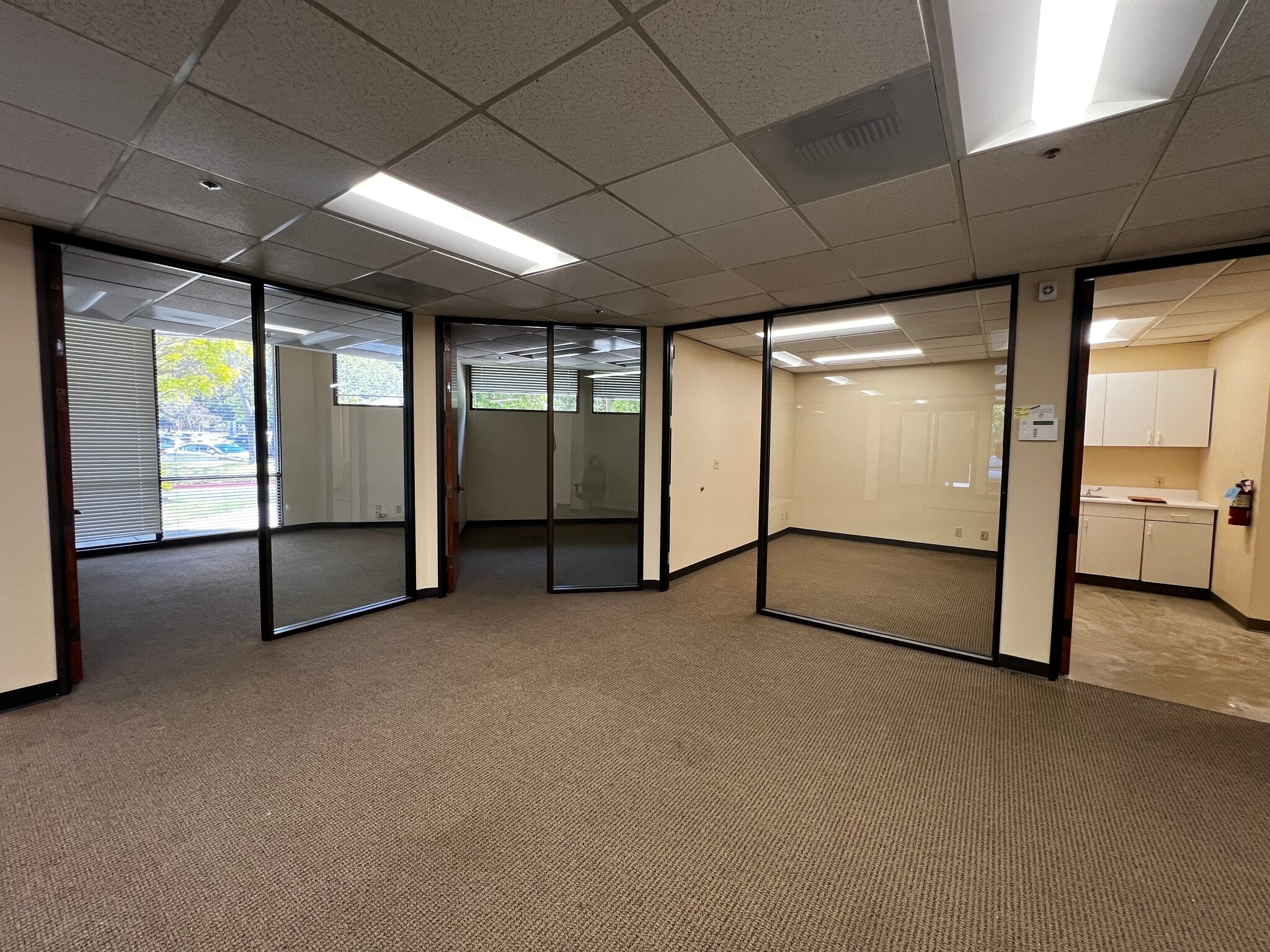 591 Redwood Hwy, Mill Valley, CA for lease Building Photo- Image 1 of 5