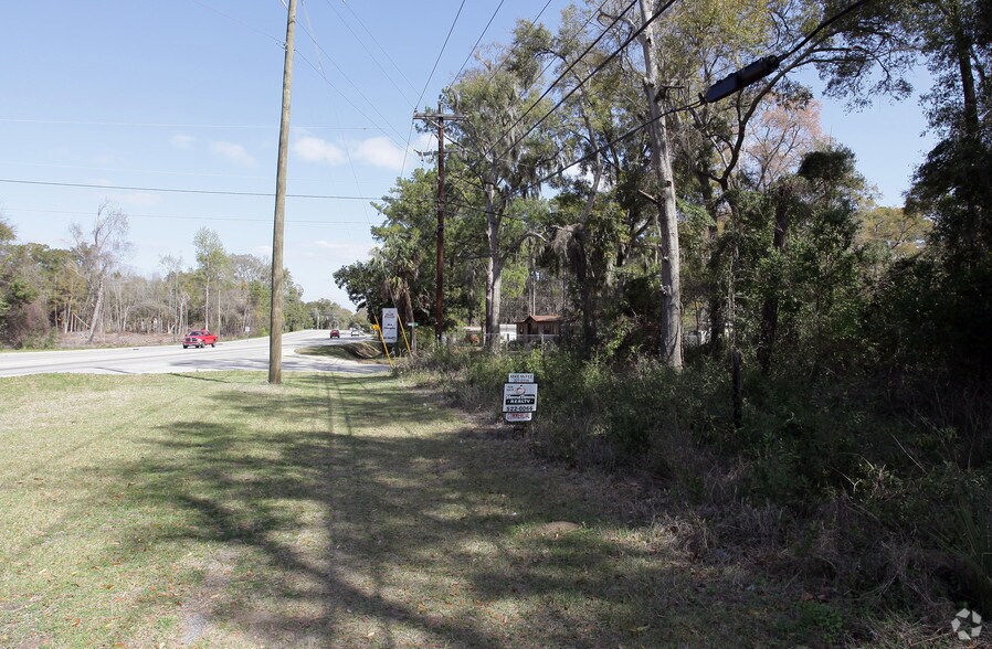 91 Parris Island Gtwy, Beaufort, SC for sale - Primary Photo - Image 1 of 1