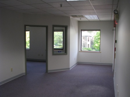 8 Merrill Industrial Dr, Hampton, NH for lease - Interior Photo - Image 2 of 12