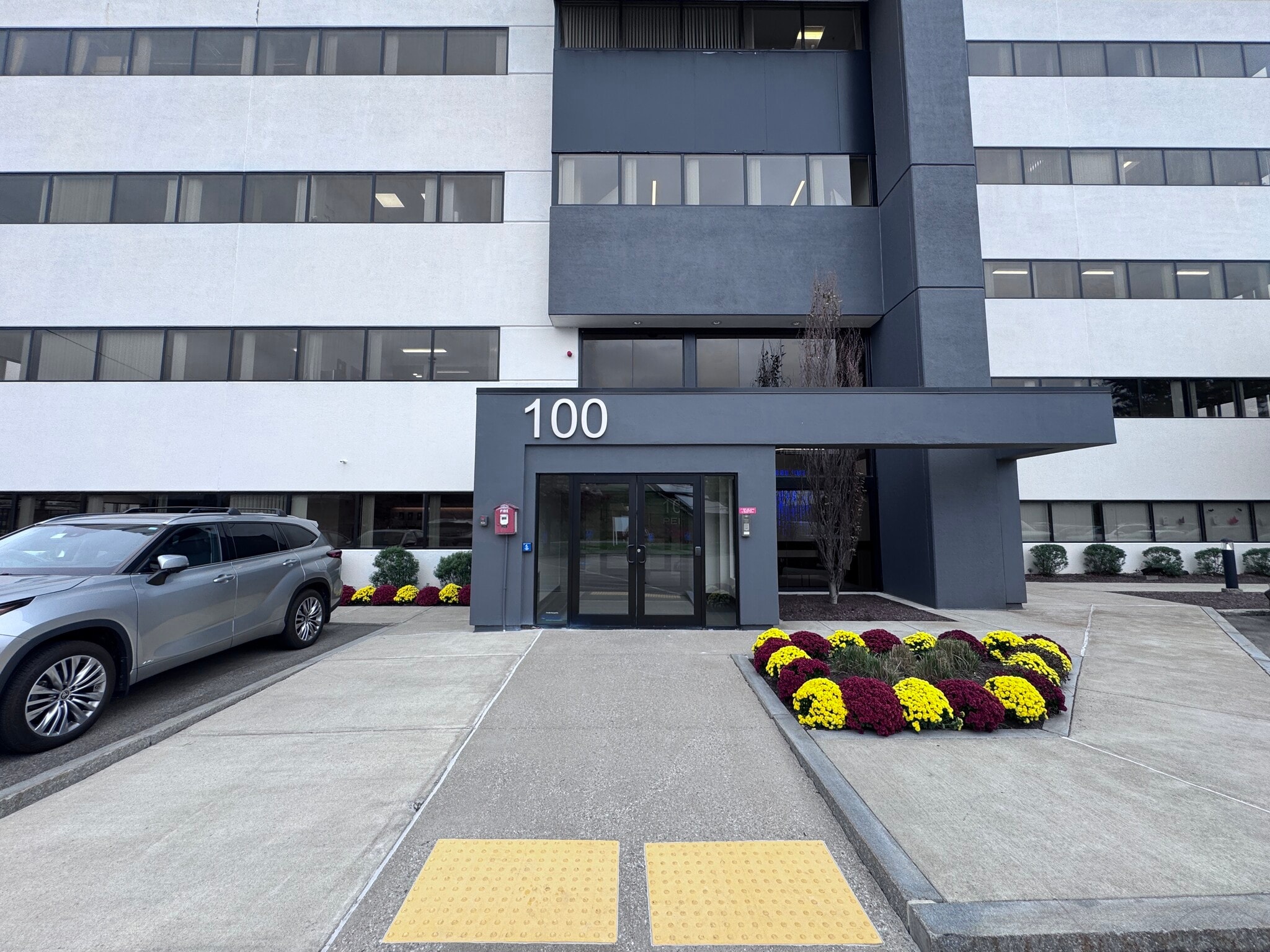 100 Pennsylvania Ave, Framingham, MA for lease Building Photo- Image 1 of 31