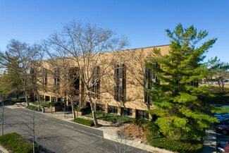 More details for 921 Chatham Ln, Columbus, OH - Office for Sale