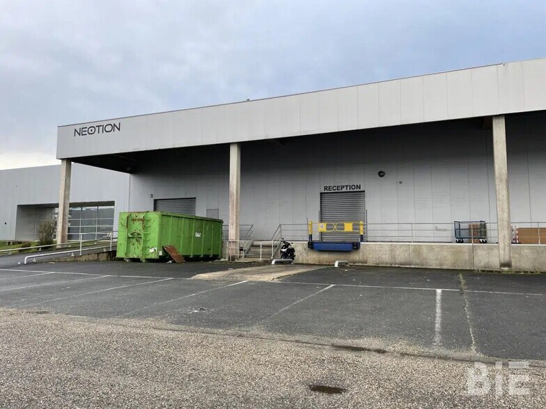 Flex in Cestas for lease - Building Photo - Image 2 of 7