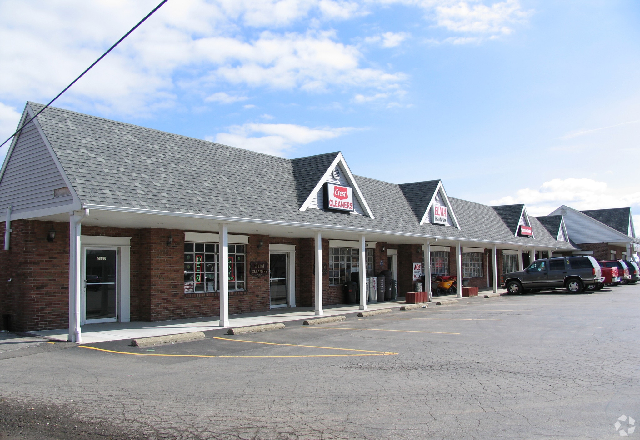 7001240 Bowen Rd, Elma, NY 14059 Elma Village Shopping Center