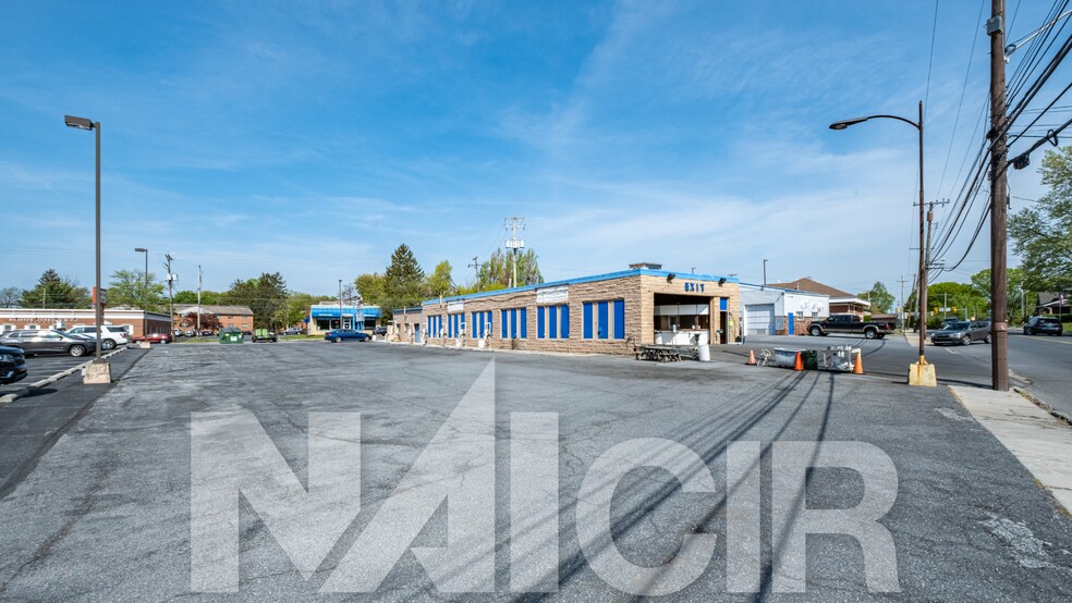 702 Quentin Rd, Lebanon, PA for sale - Building Photo - Image 2 of 8