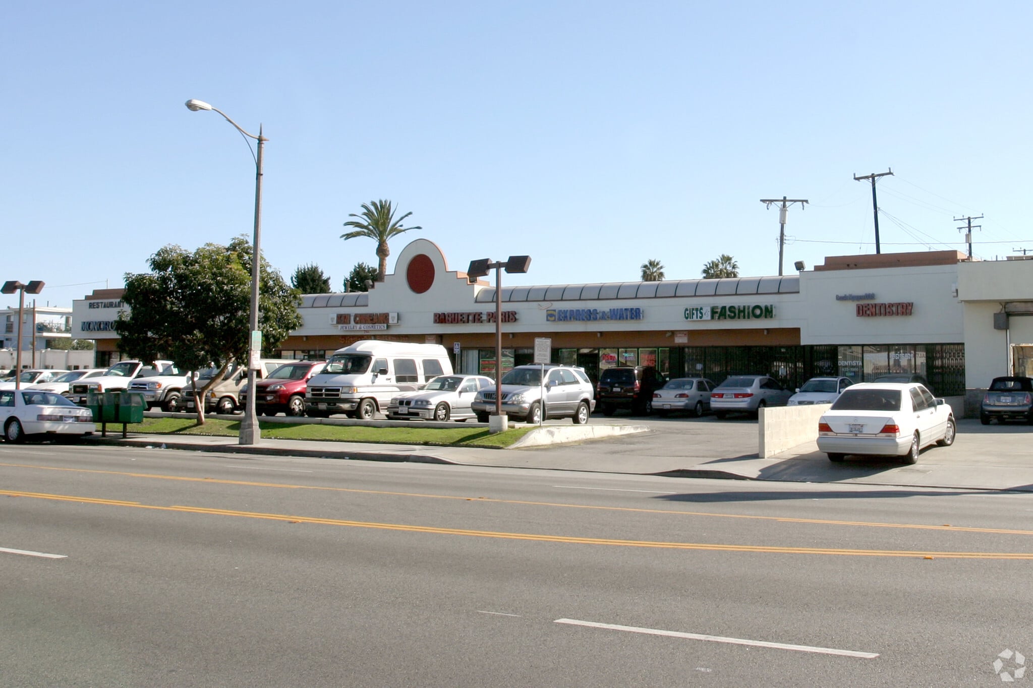 2146-2150 E Anaheim St, Long Beach, CA for lease Building Photo- Image 1 of 5