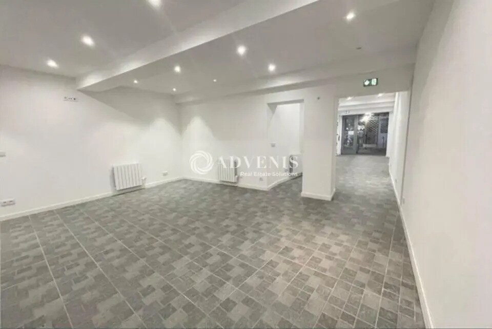 Retail in Perpignan for lease Interior Photo- Image 1 of 3