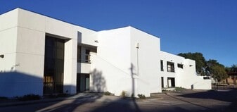 Northern Office Plaza - Commercial Real Estate