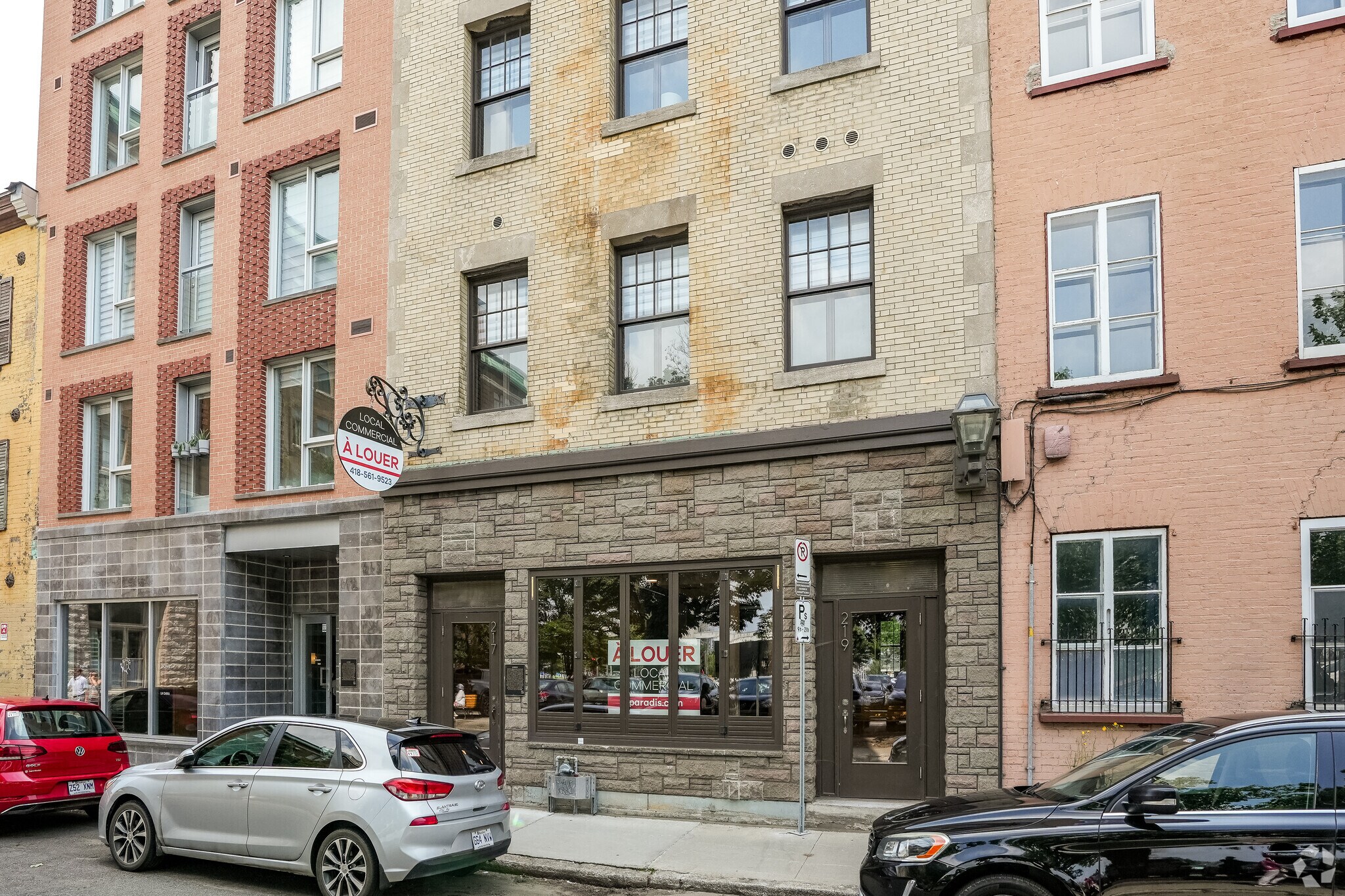 217-219 Rue Saint-Paul, Québec, QC for lease Primary Photo- Image 1 of 3