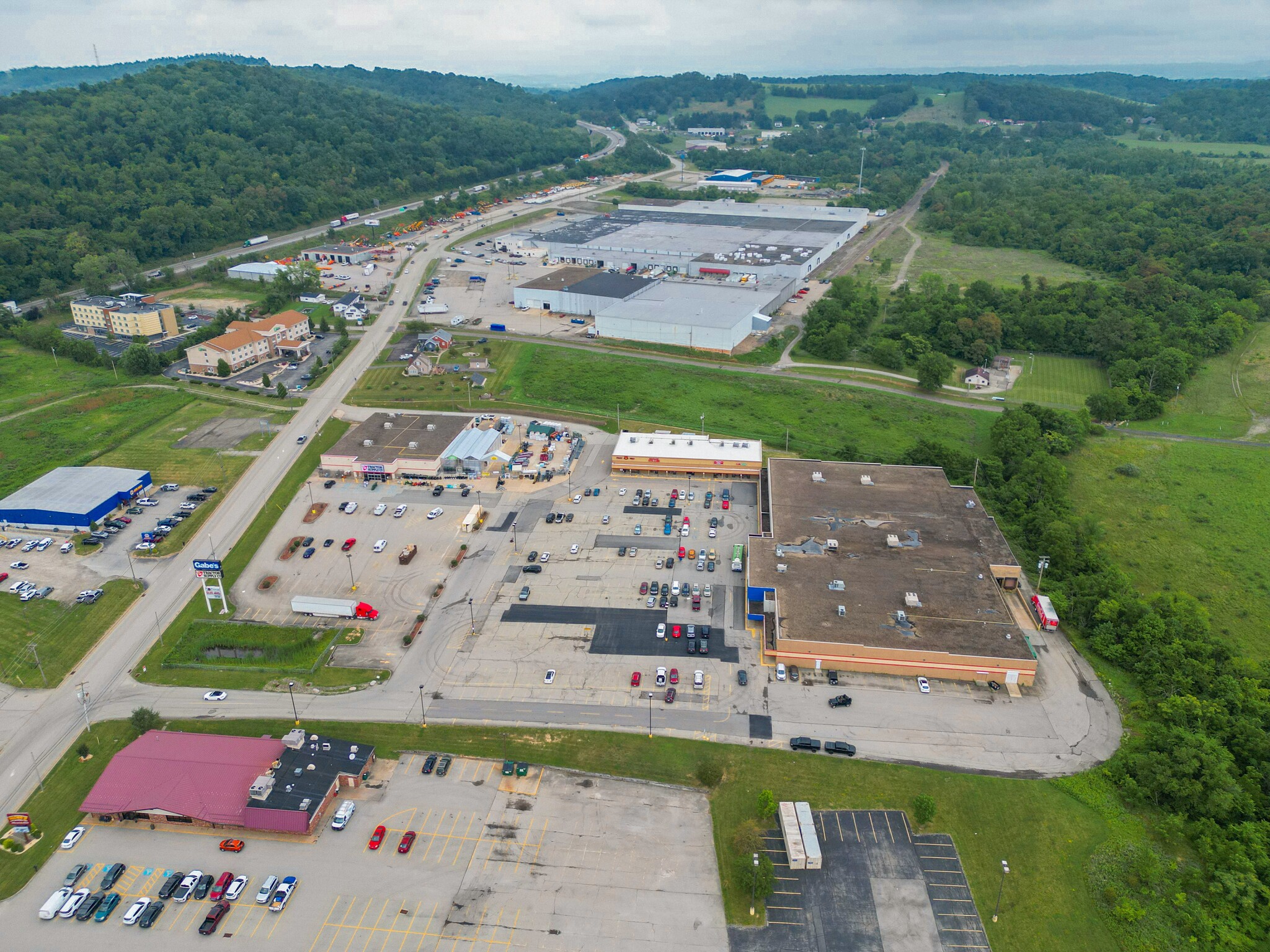 158 Finley Rd, Belle Vernon, PA for lease Building Photo- Image 1 of 5